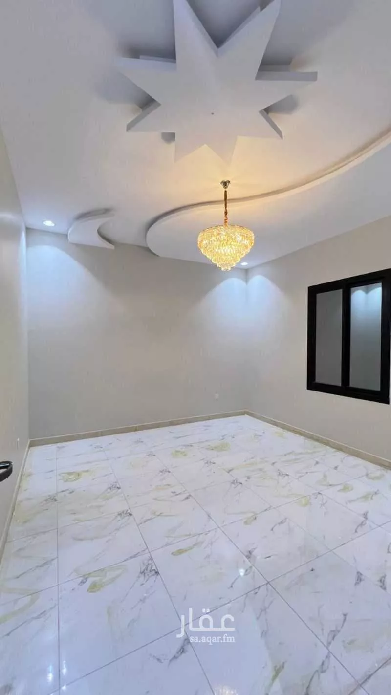600 sqm building in Al Safa 8