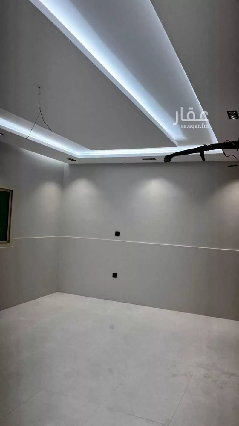 660 sqm building in Al Hamdaniyah 3