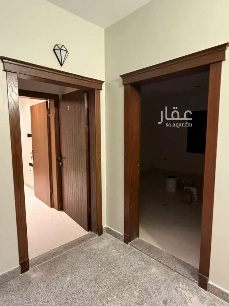 900 sqm building in Al Safa 4
