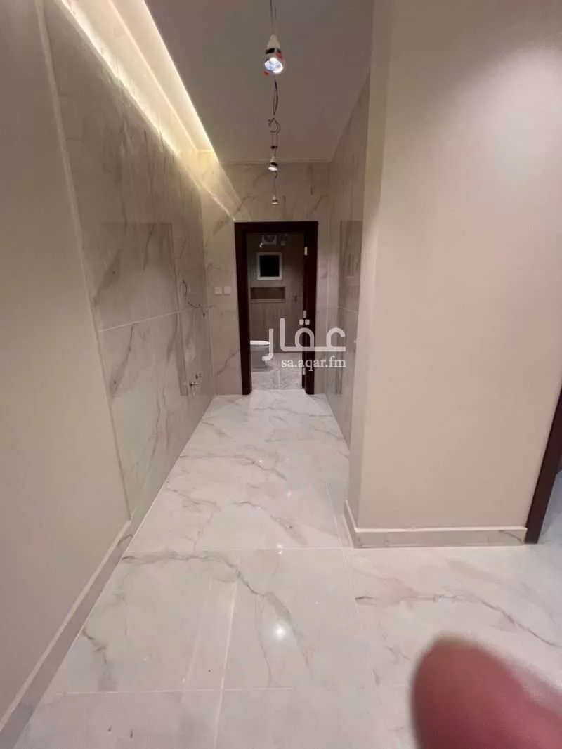 عمارة 968 م² في السنابل 2