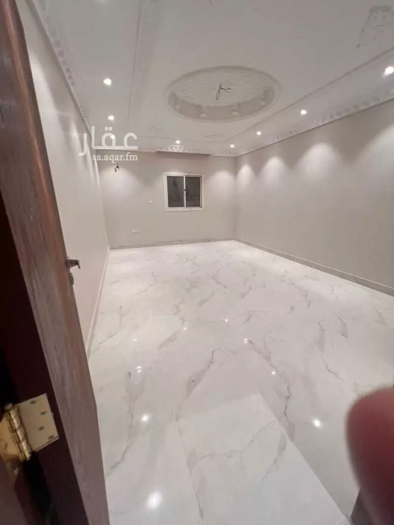 عمارة 968 م² في السنابل 8