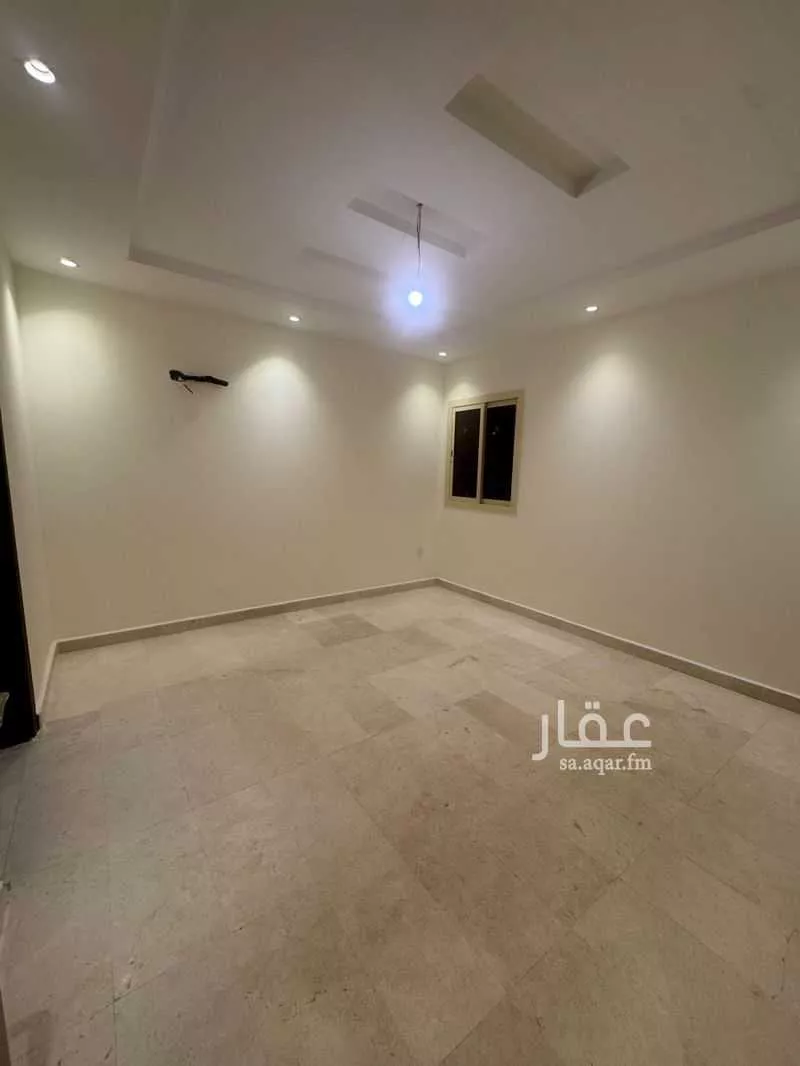 عمارة 1504 م² في العزيزية 7