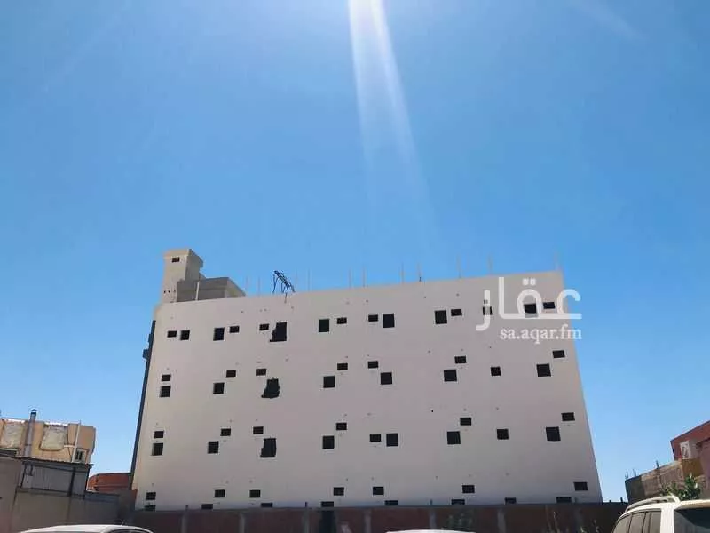 1130 sqm building in As Salhiyah 3