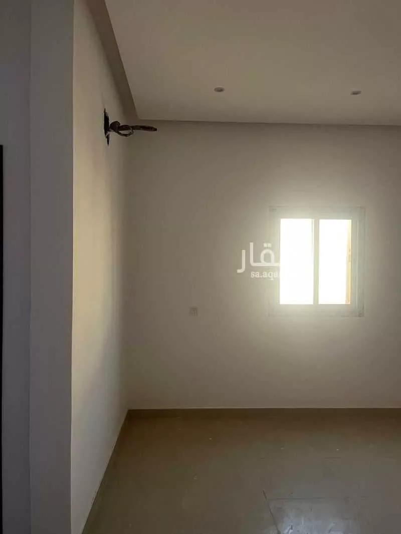 عمارة 1800 م² في الفلاح 6