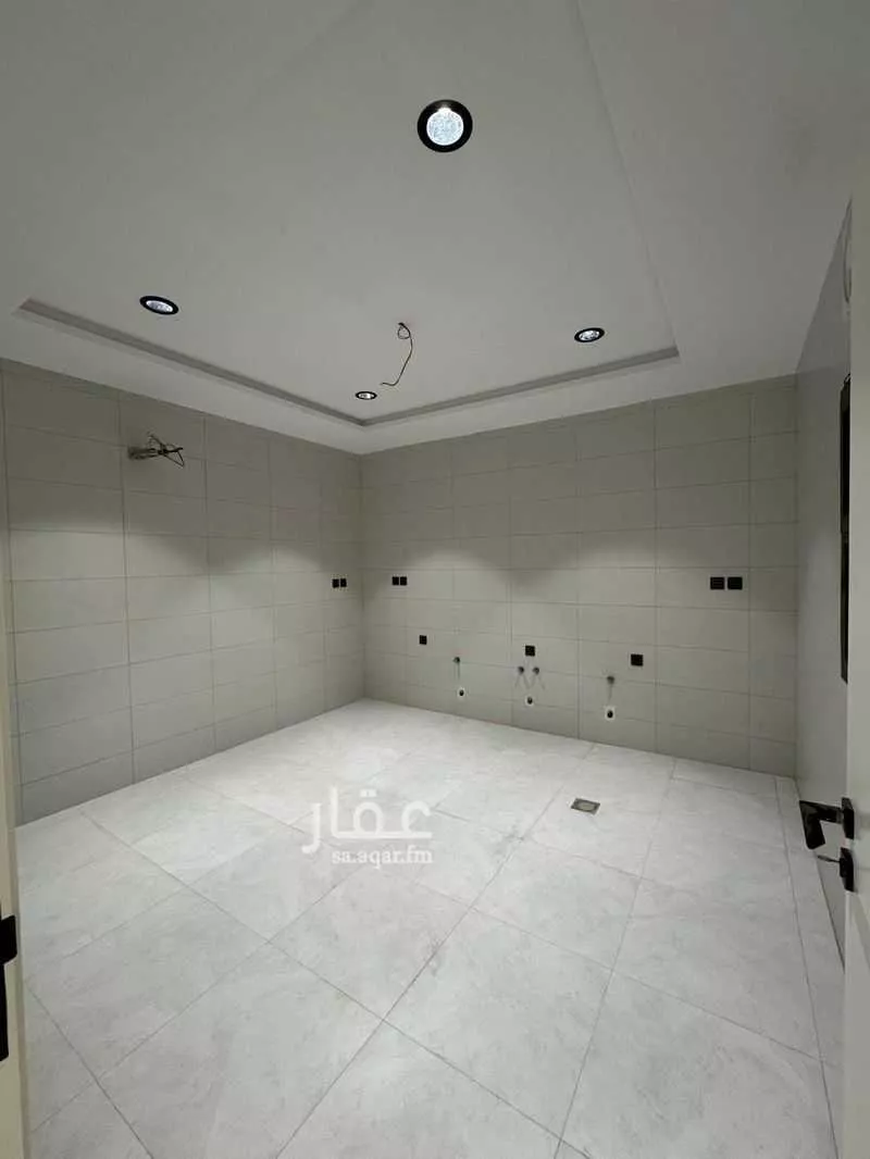 3 bedroom apartment in Ar Rayan, Jeddah 4