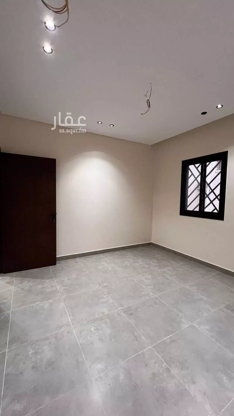 439 sqm building in Al Safa 15