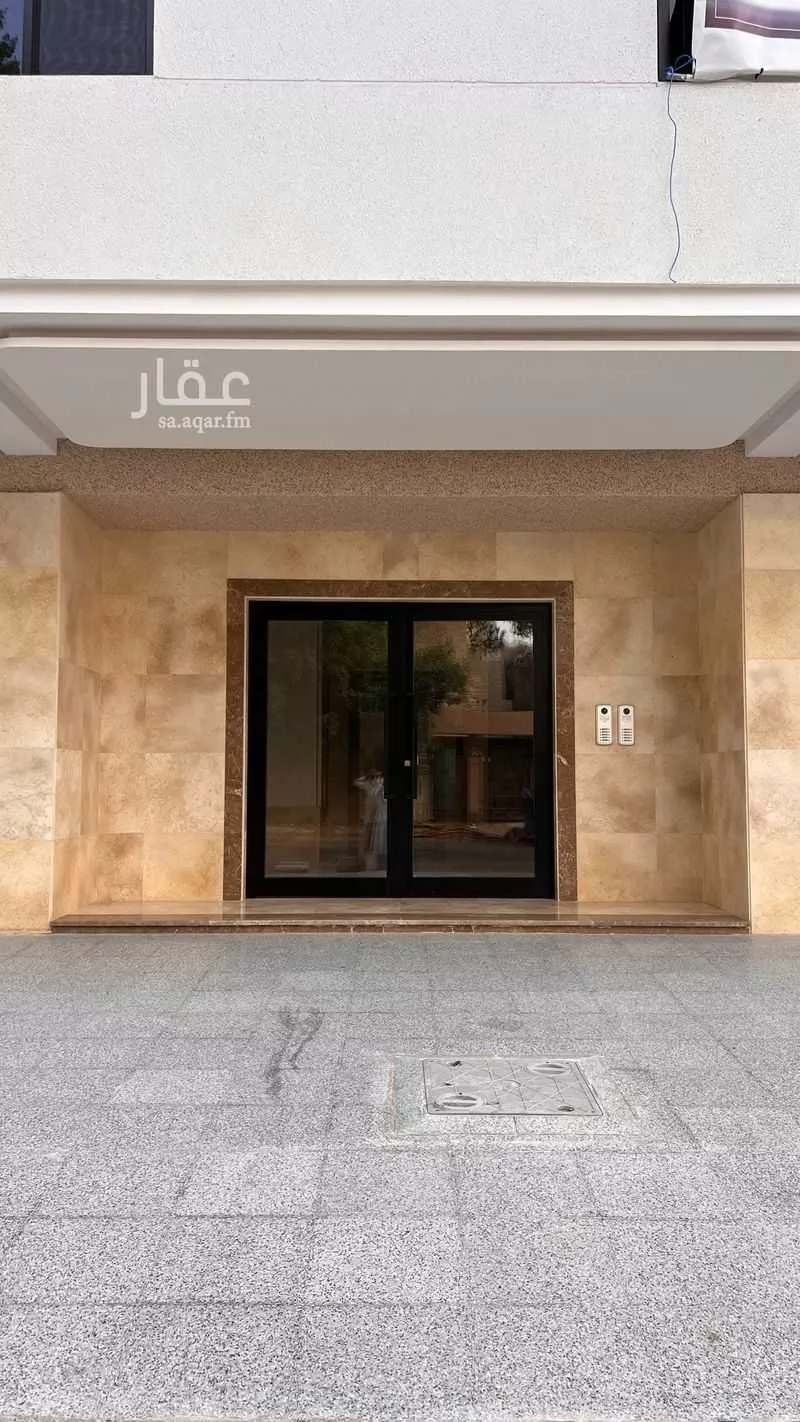 439 sqm building in Al Safa 17
