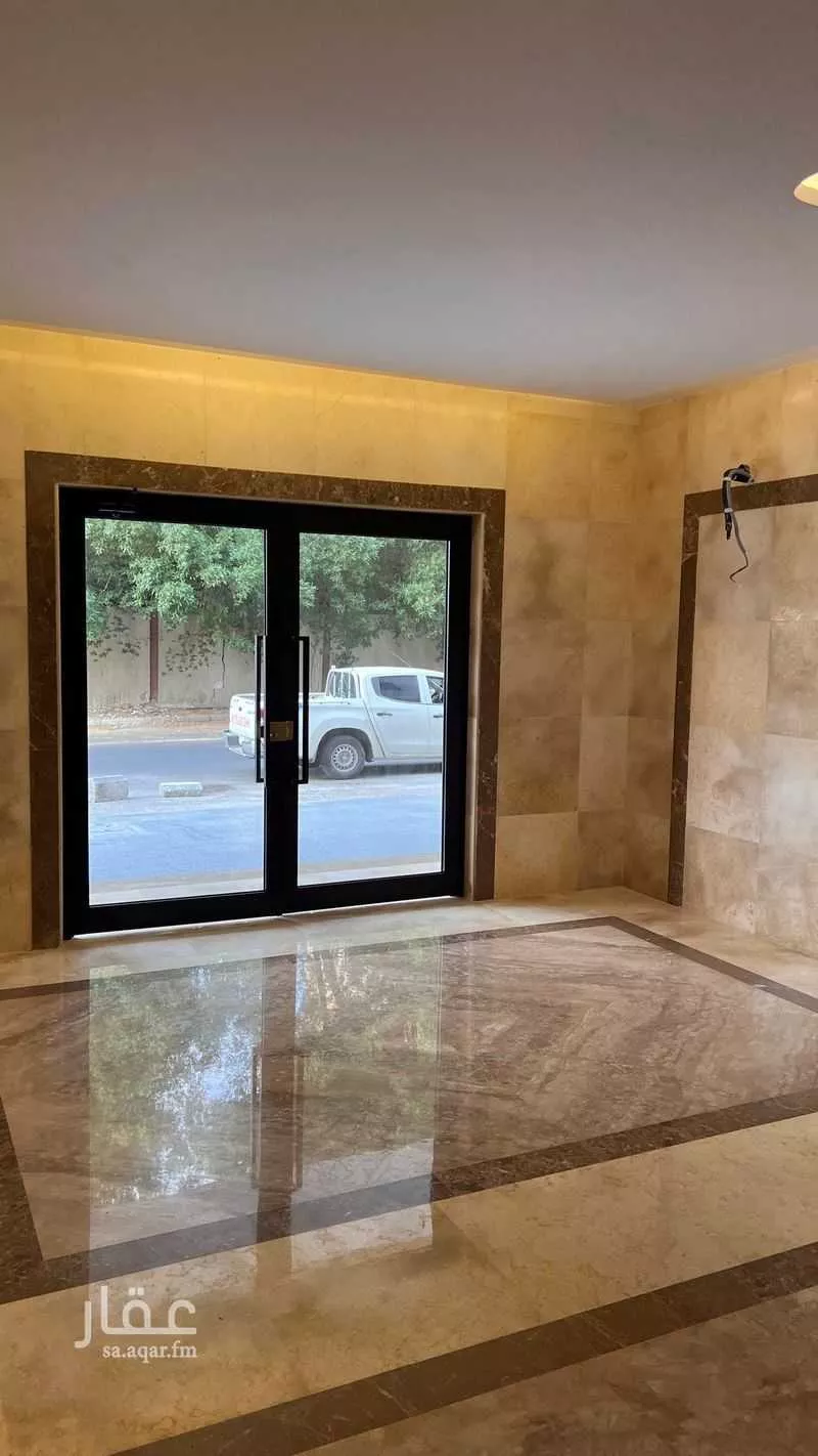 439 sqm building in Al Safa 18