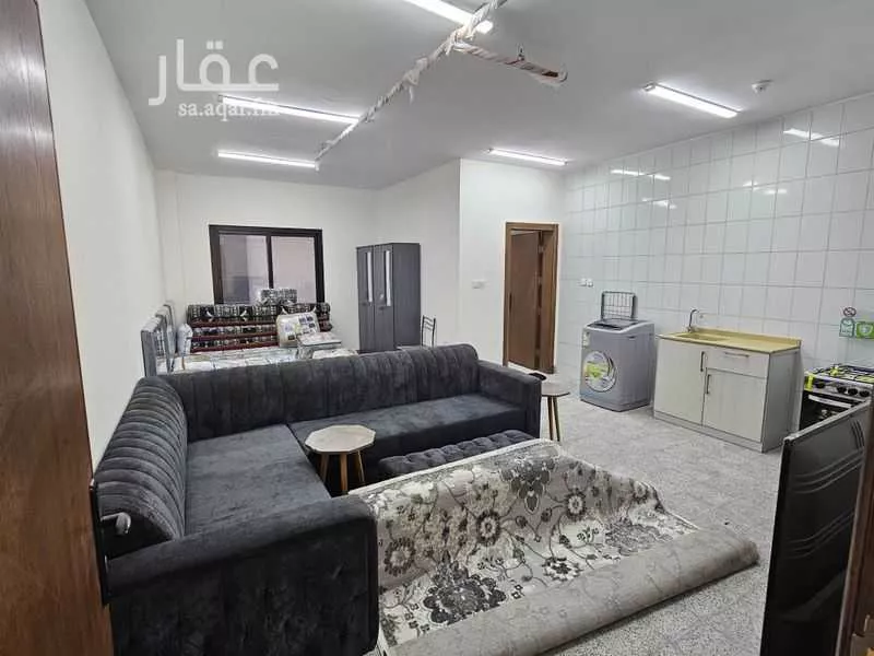 500 sqm building in Al Sharafiyah 3