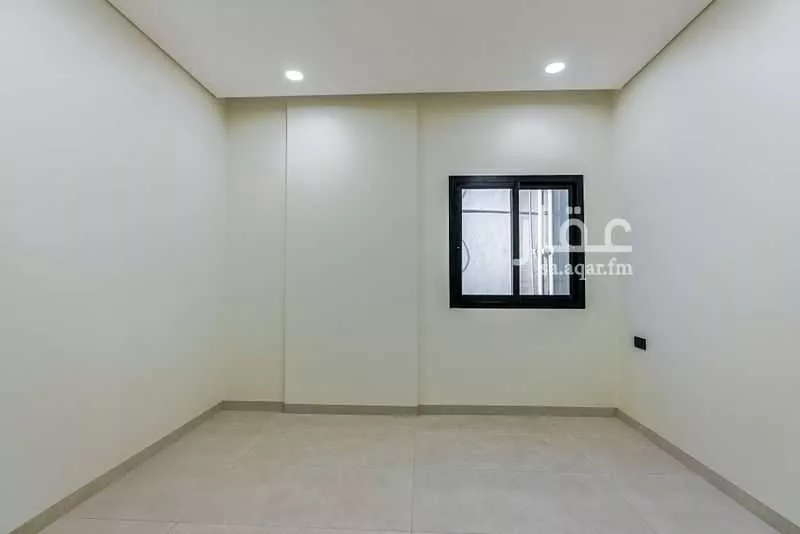 989 sqm building in Al Bawadi 5