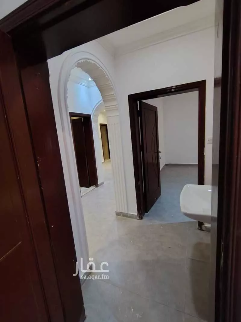 عمارة 130 م² في الواحة 9