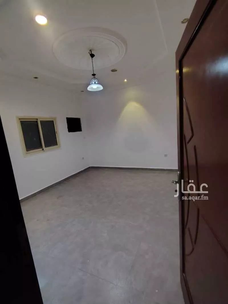 عمارة 130 م² في الواحة 10
