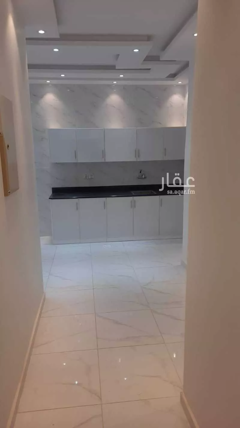 عمارة 750 م² في الصالحية 2