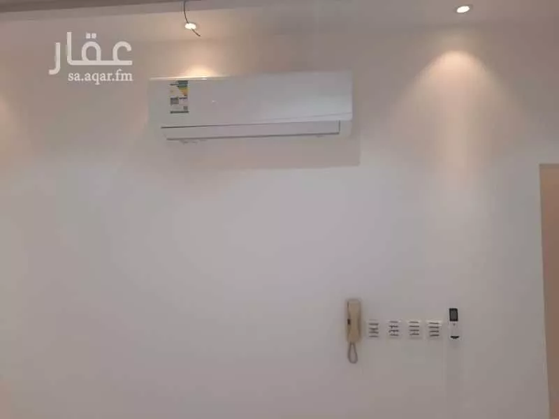عمارة 750 م² في الصالحية 16