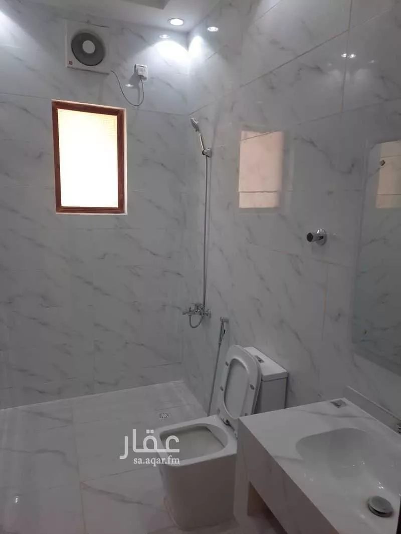 عمارة 750 م² في الصالحية 19