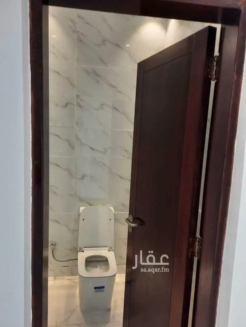 عمارة 750 م² في الصالحية 23