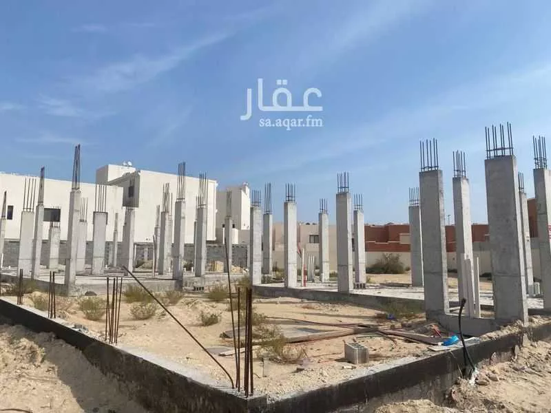 أرض 615 م² في الأمواج 2