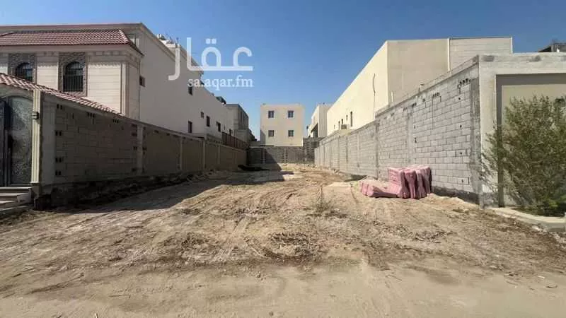 437 sqm land in Al Amwaj 3