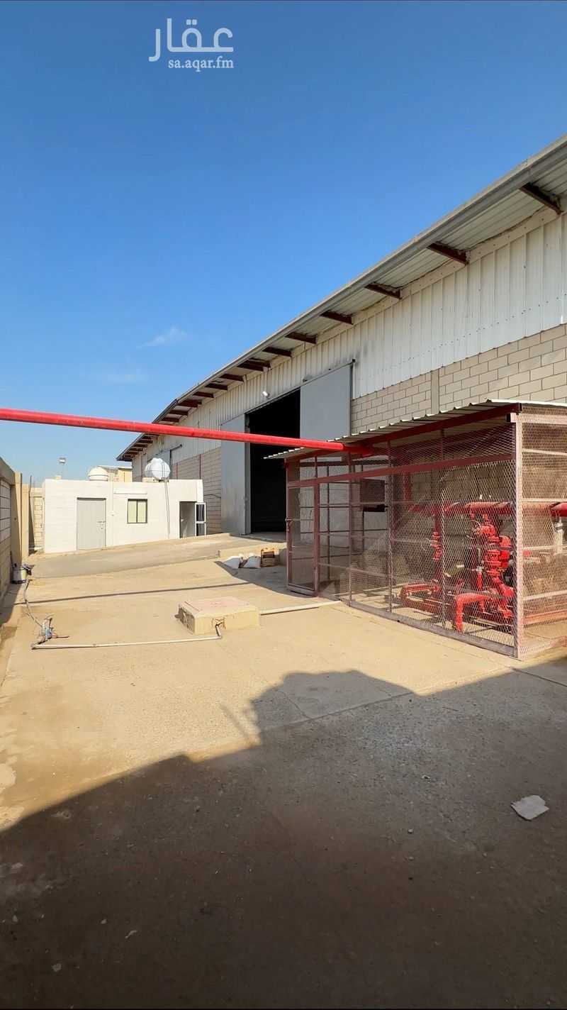 warehouse in As Sarawat, Jeddah 3