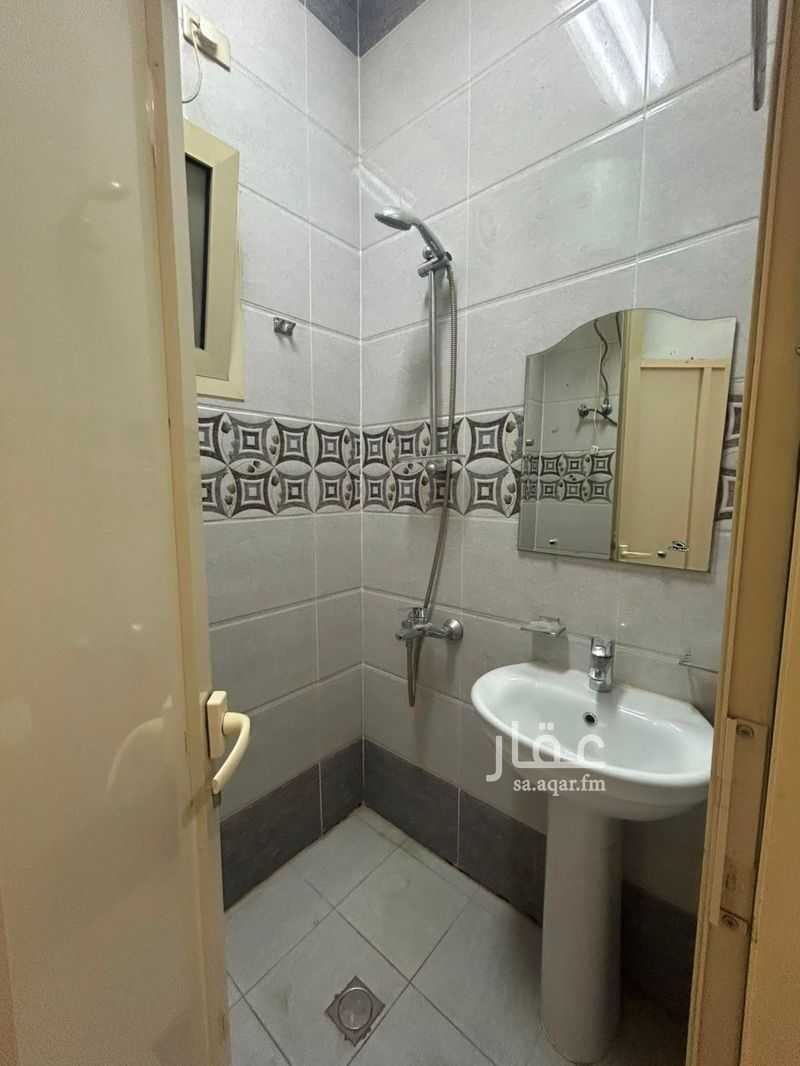 2 bedroom building in Al Thuqbah, Eastern Province 10