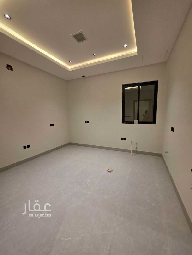6 bedroom villa in Ash Sharq, Riyadh 14