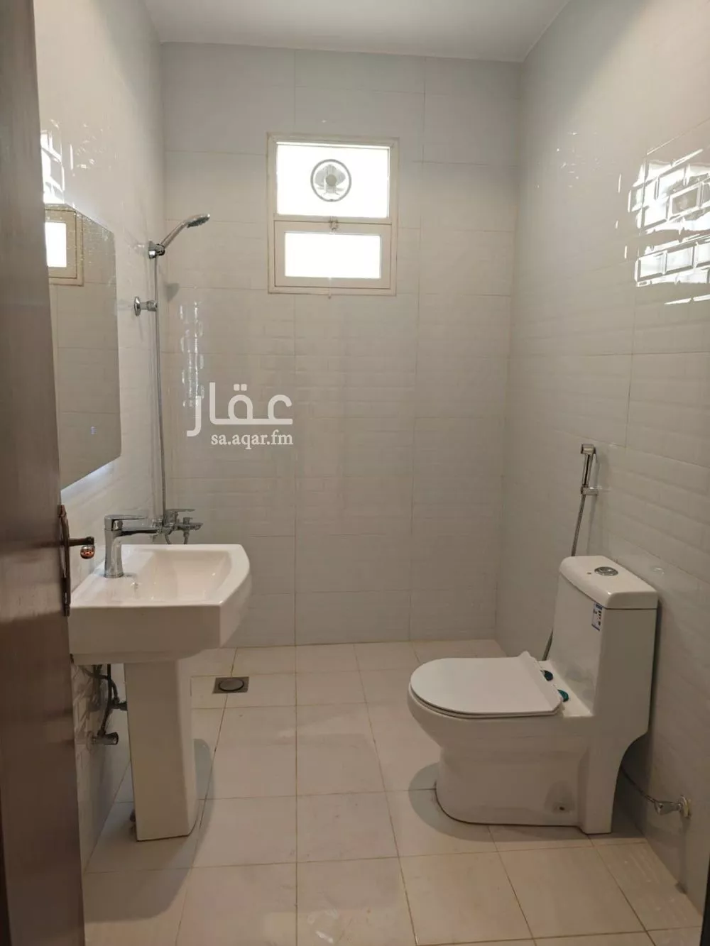 1 bedroom apartment in Al Wurud 6