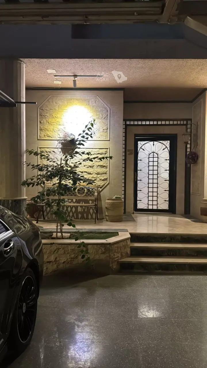 3 bedroom villa in King Fahd, Riyadh 4