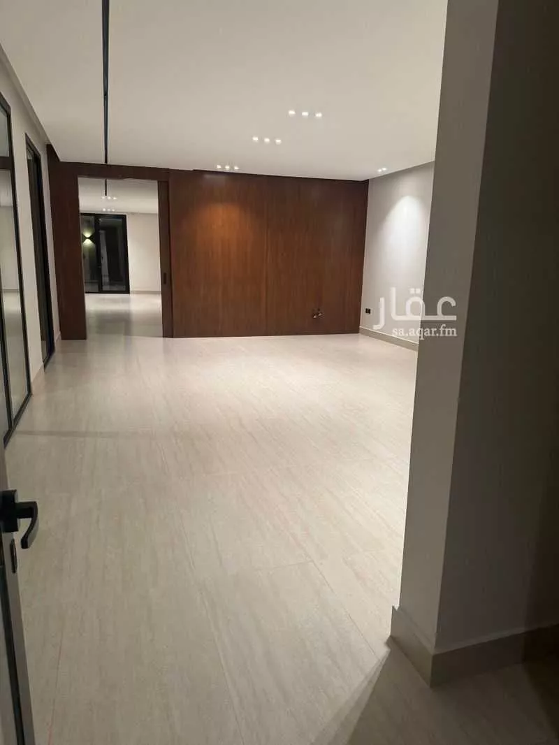4 bedroom villa in Al Sahafah, Riyadh 6