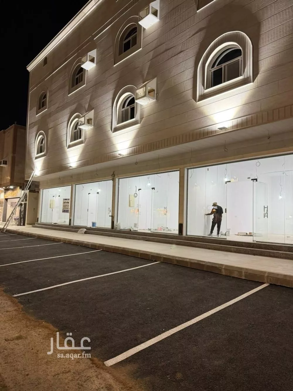shop in Al Qaswa, Madinah 4