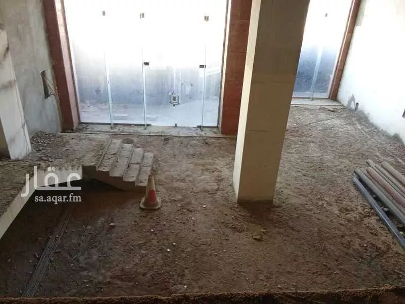 560 sqm shop in Bani Muawiyah 3