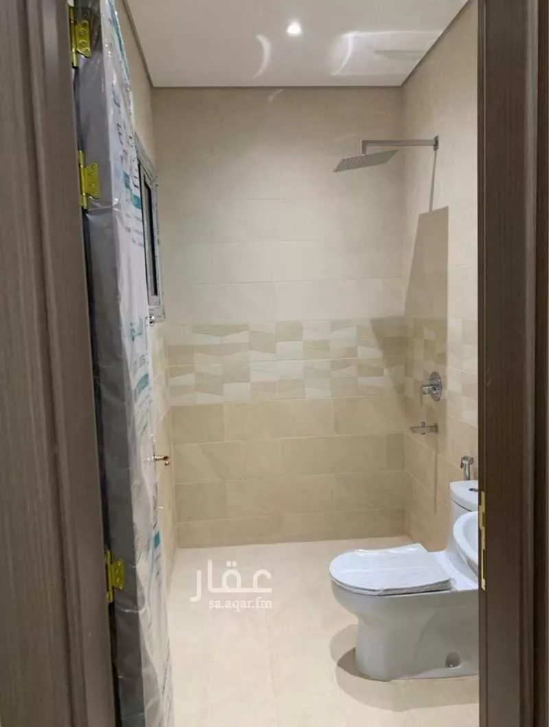 عمارة 917 م² في المبعوث 6