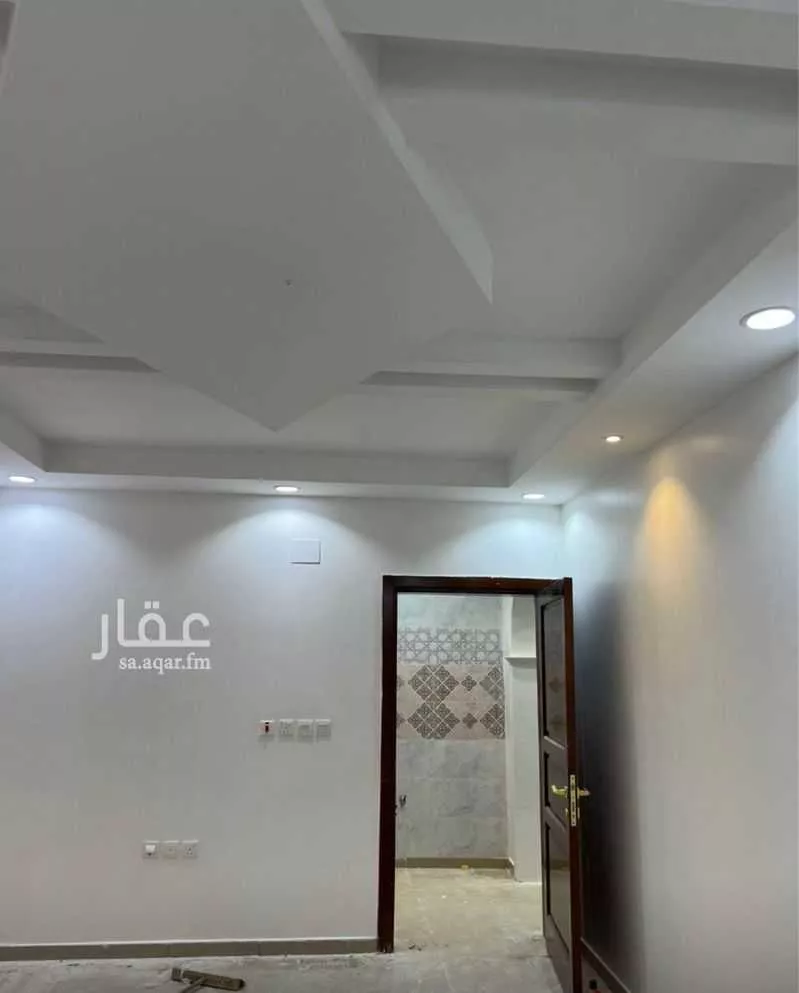 عمارة 500 م² في العزيزية 6