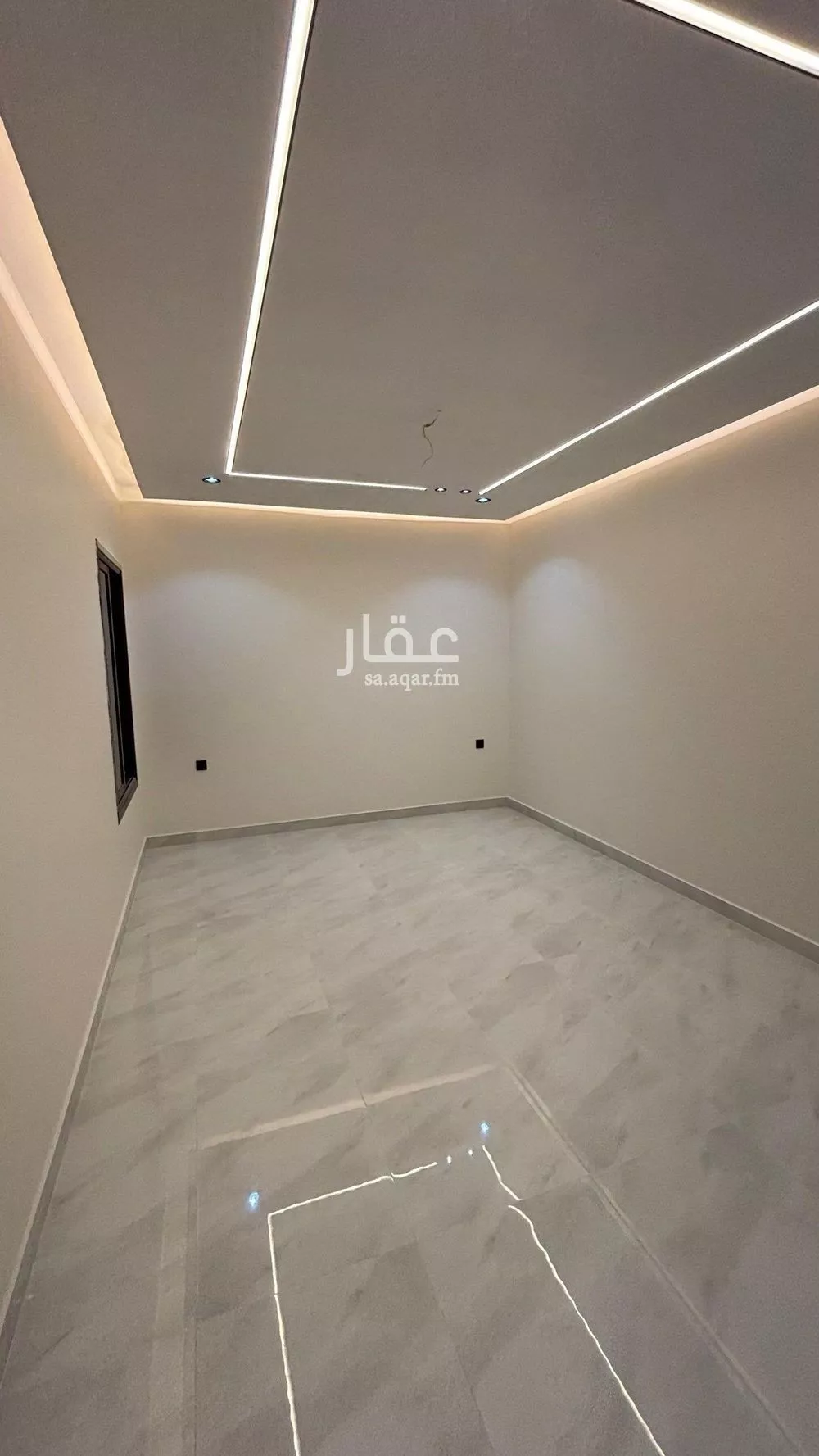 عمارة 309 م² في الدفاع 4