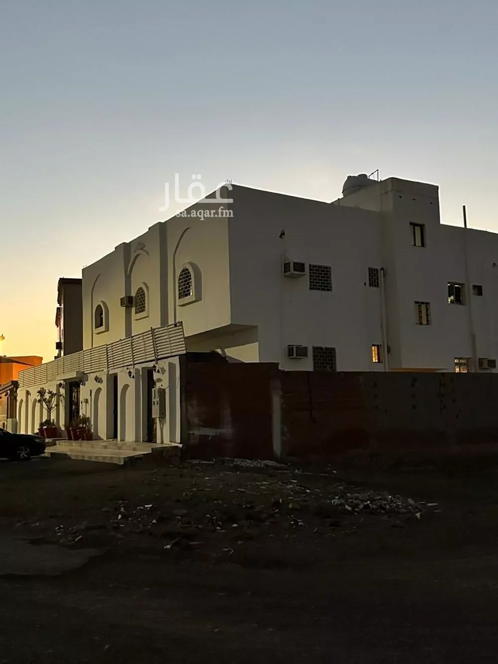 عمارة 497 م² في الدويخلة 7