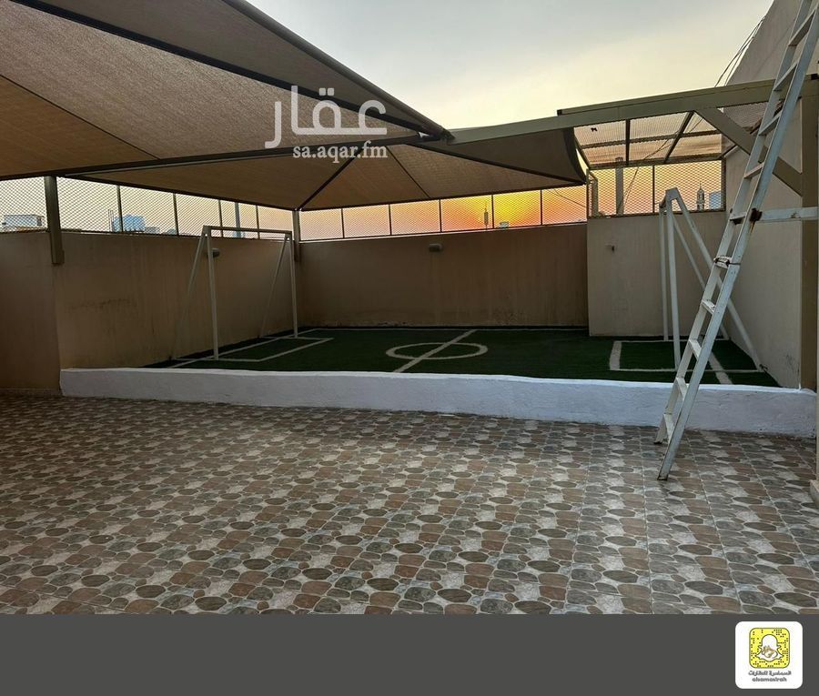 20 bedroom building in Shathah, Madinah 4