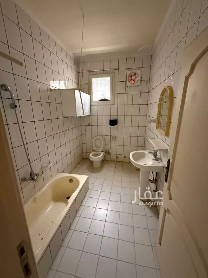 400 sqm building in Jusham 10