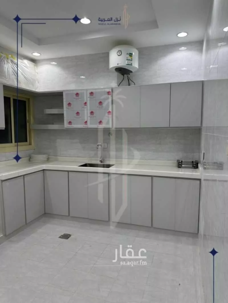 666 sqm building in Al Khalidiyyah 11