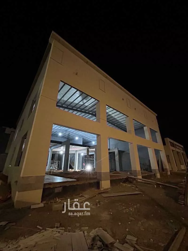 محل 938 م² في الجصة 4