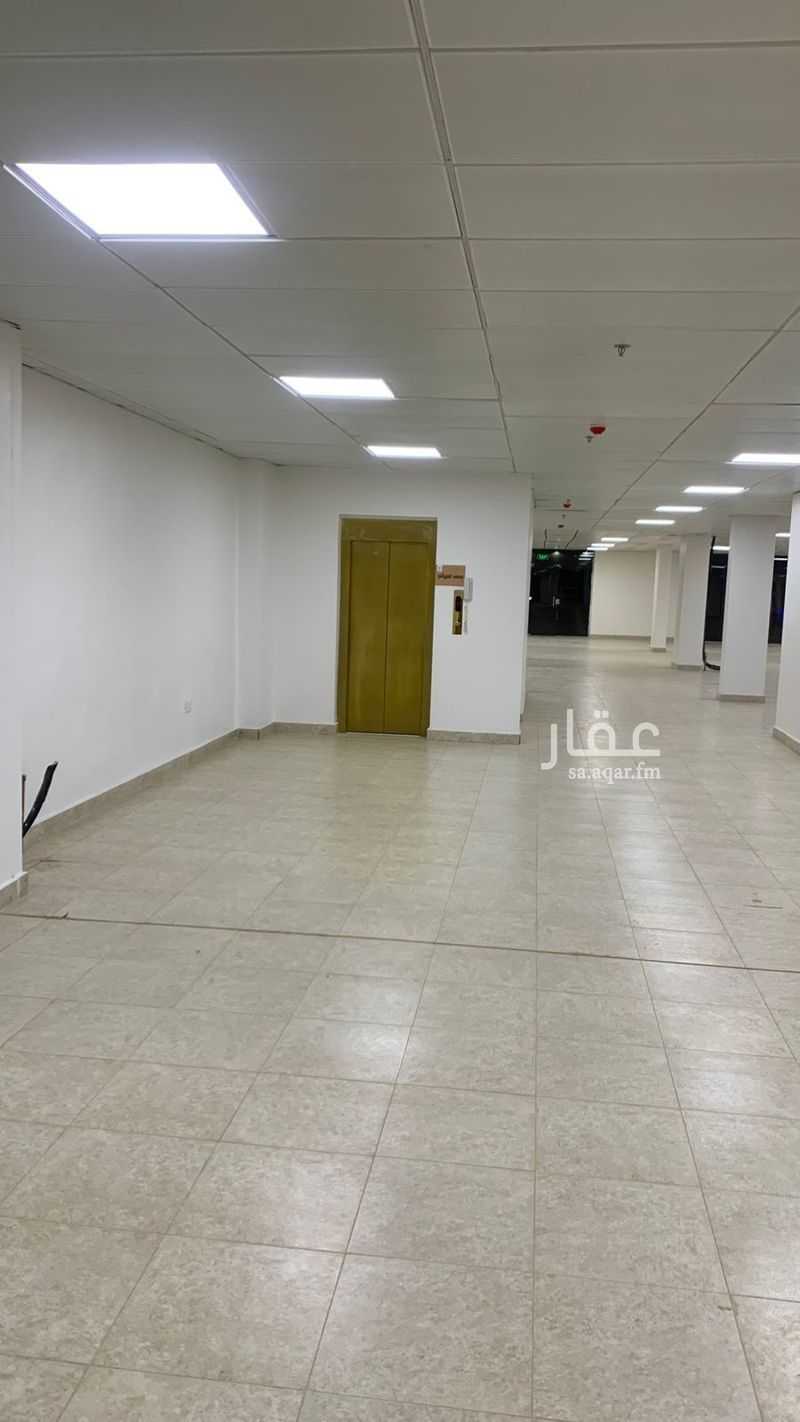 shop in As Sadiqiyyah, Madinah 4