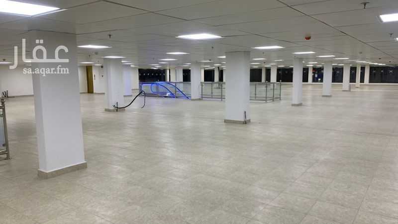 shop in As Sadiqiyyah, Madinah 24