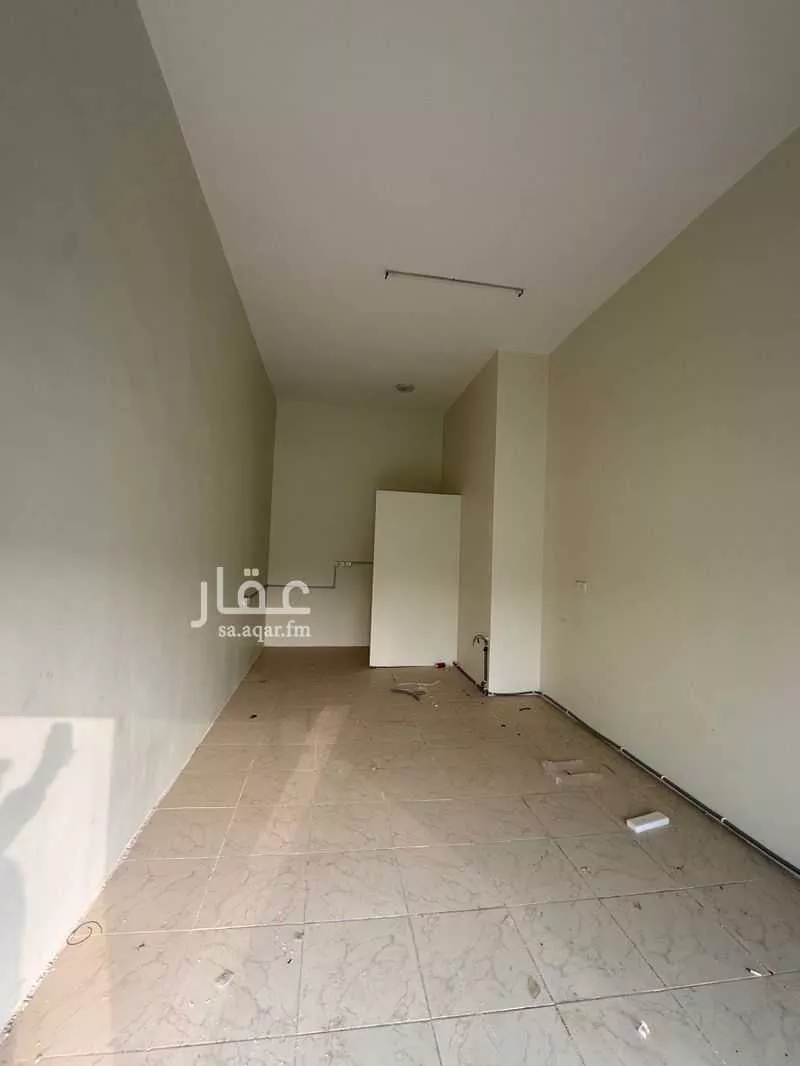 932 sqm shop in Al Sadd 3