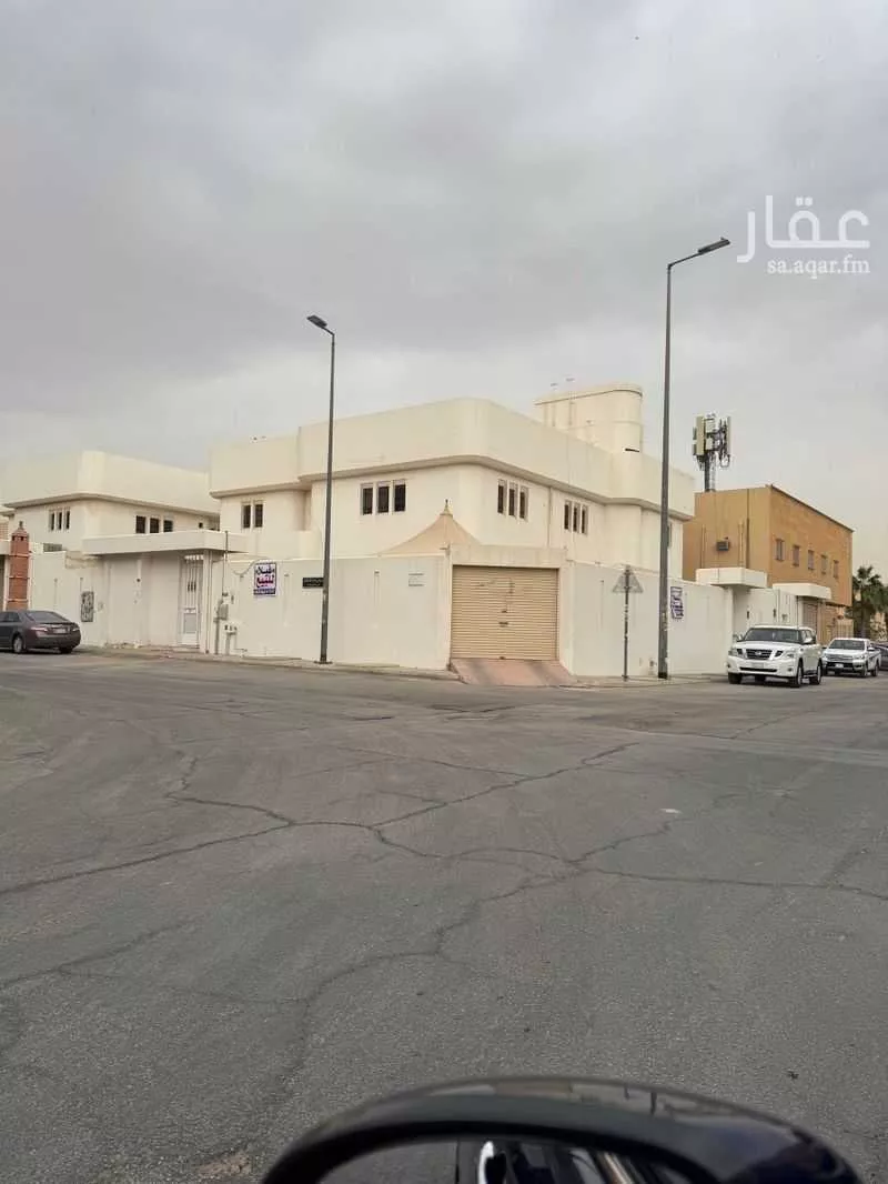 7 bedroom villa in Ar Rayan, Riyadh 3