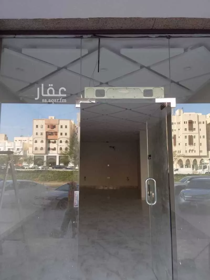 محل 54 م² في القبلتين 7