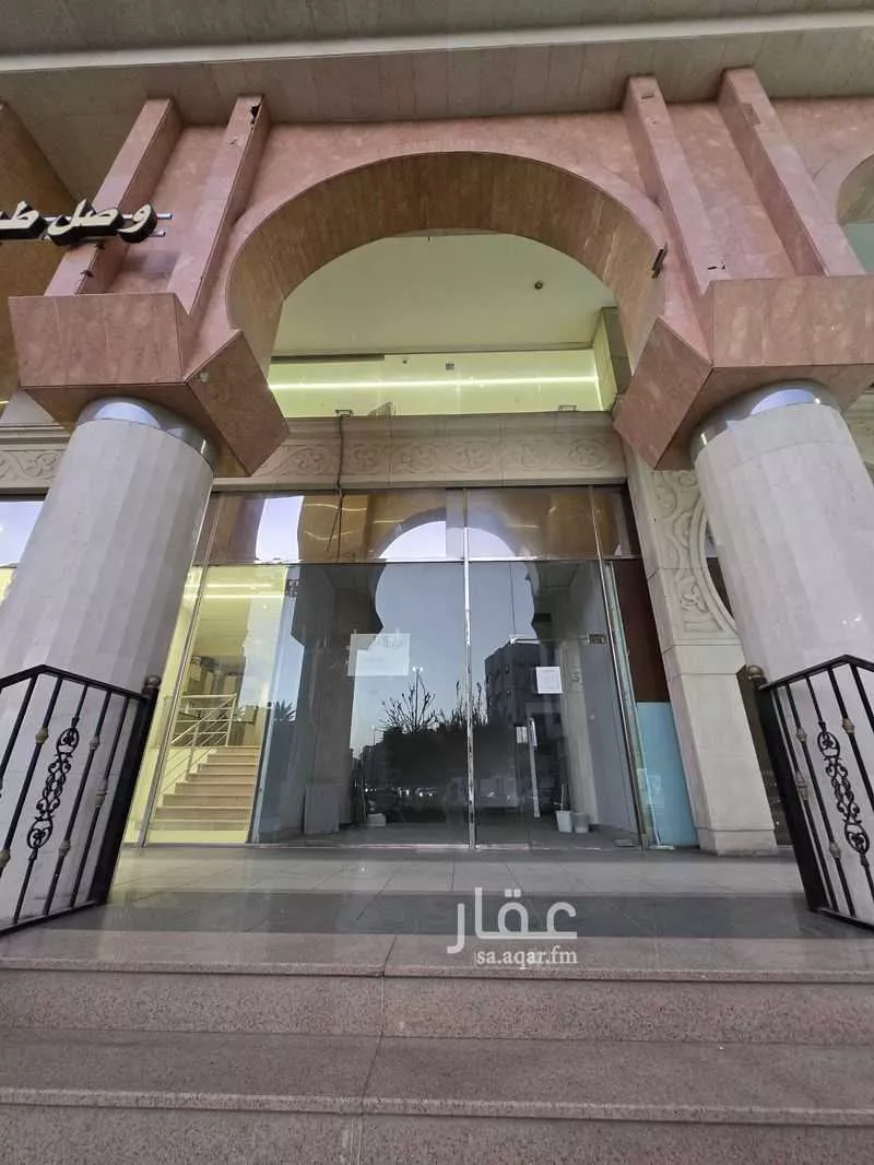 313 sqm shop in Al Jumah 2