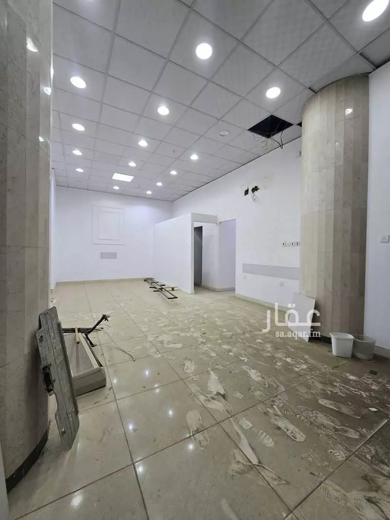313 sqm shop in Al Jumah 6