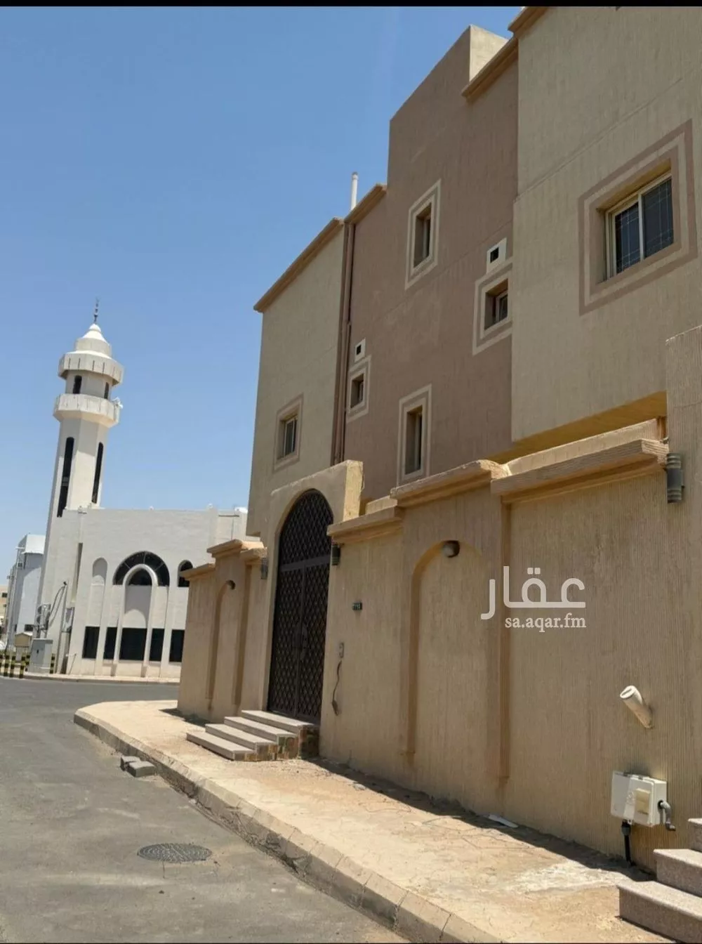 400 sqm building in Urwah 4