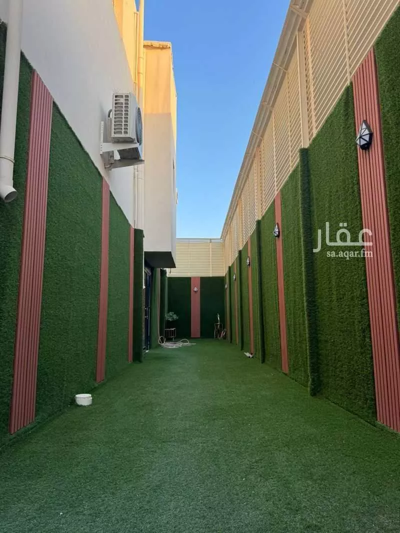 عمارة 420 م² في نبلاء 8
