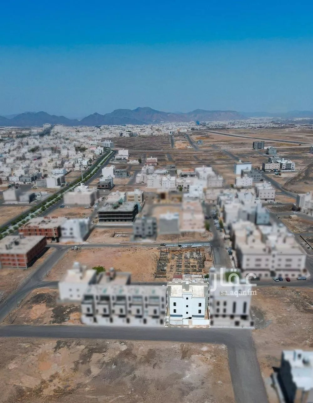 عمارة 400 م² في جشم 6