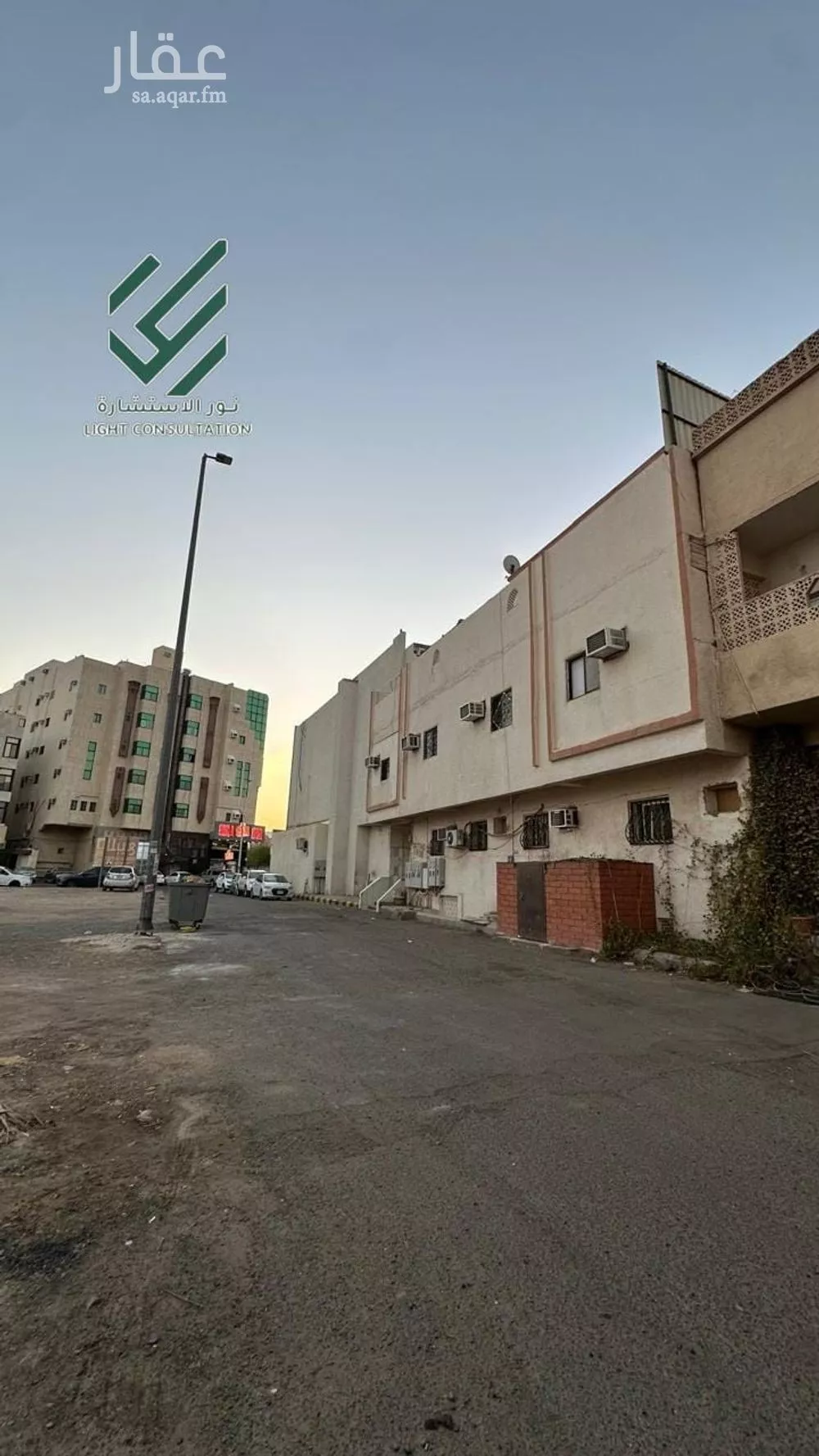 عمارة 589 م² في الراية 2