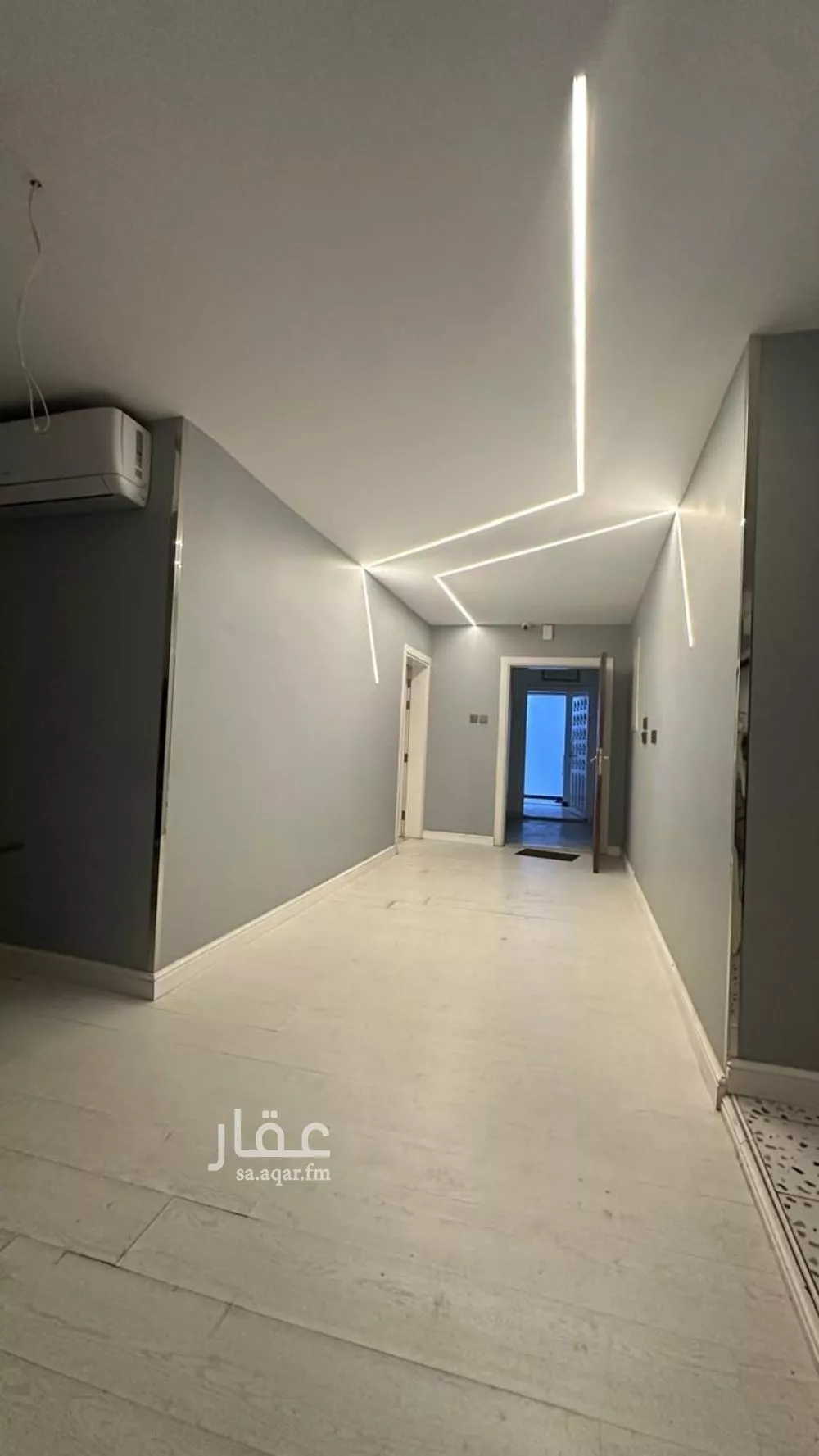 عمارة 589 م² في الراية 11